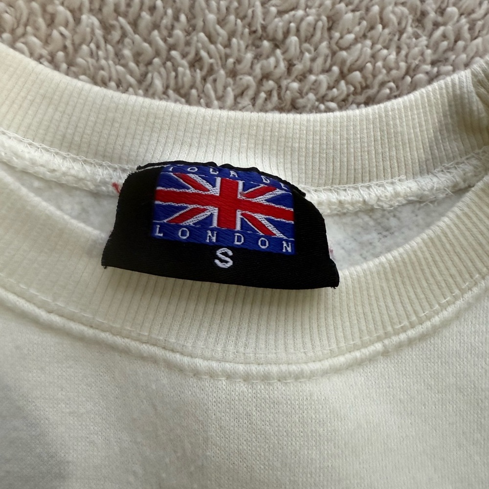 London England crewneck sweatshirt - Picture 2 of 3